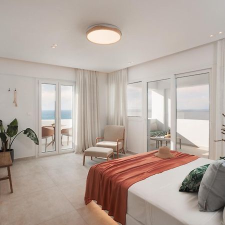 Seanfinity Beachfront Suites Mikri Vigla Buitenkant foto
