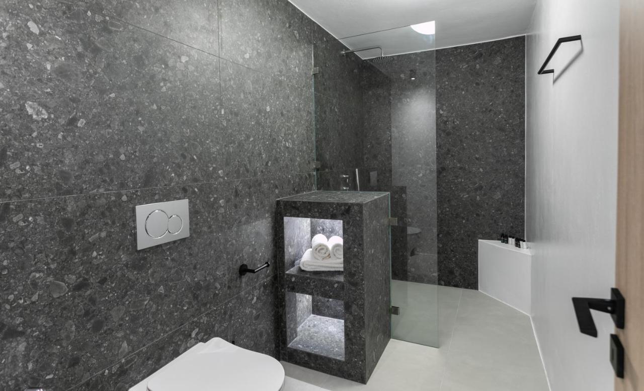 Seanfinity Beachfront Suites Mikri Vigla Buitenkant foto
