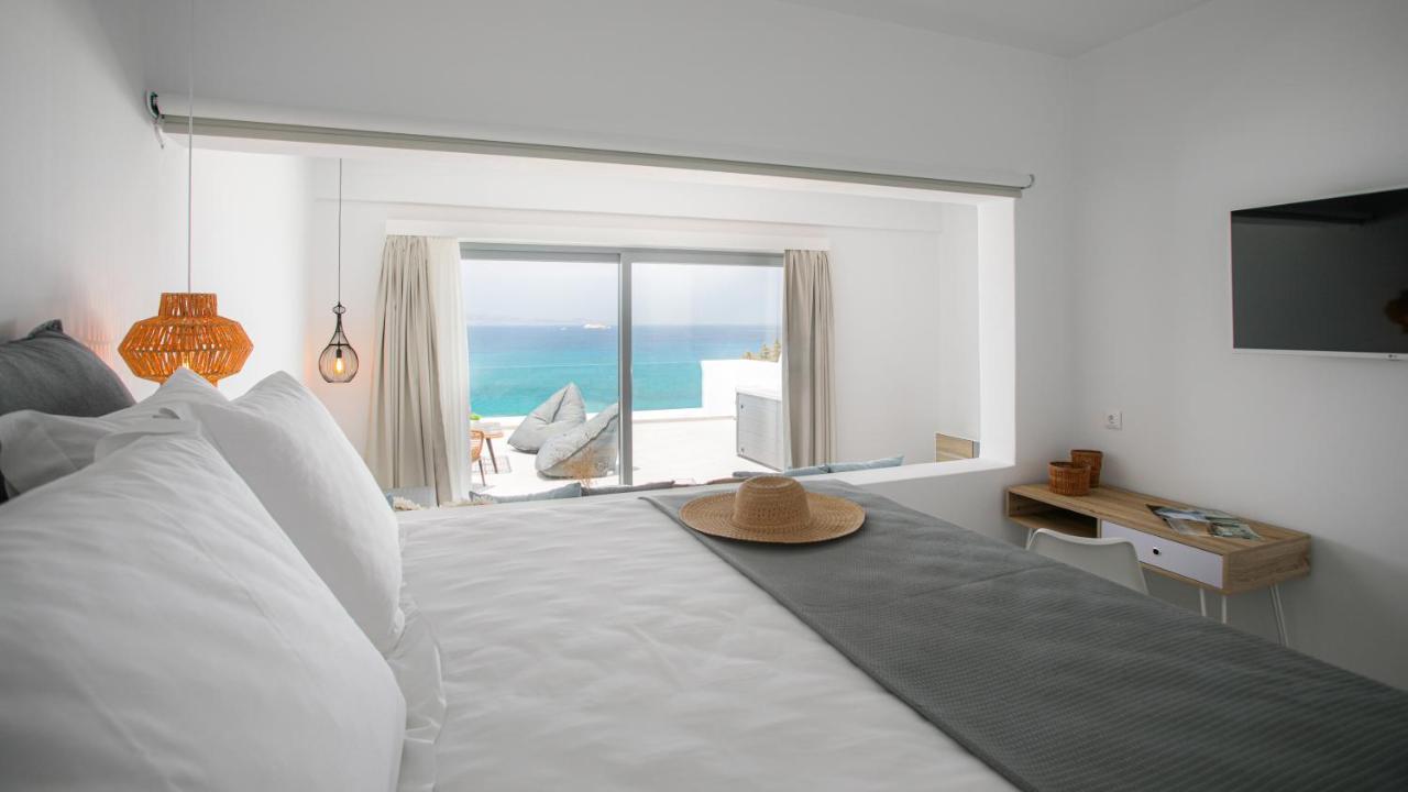 Seanfinity Beachfront Suites Mikri Vigla Buitenkant foto