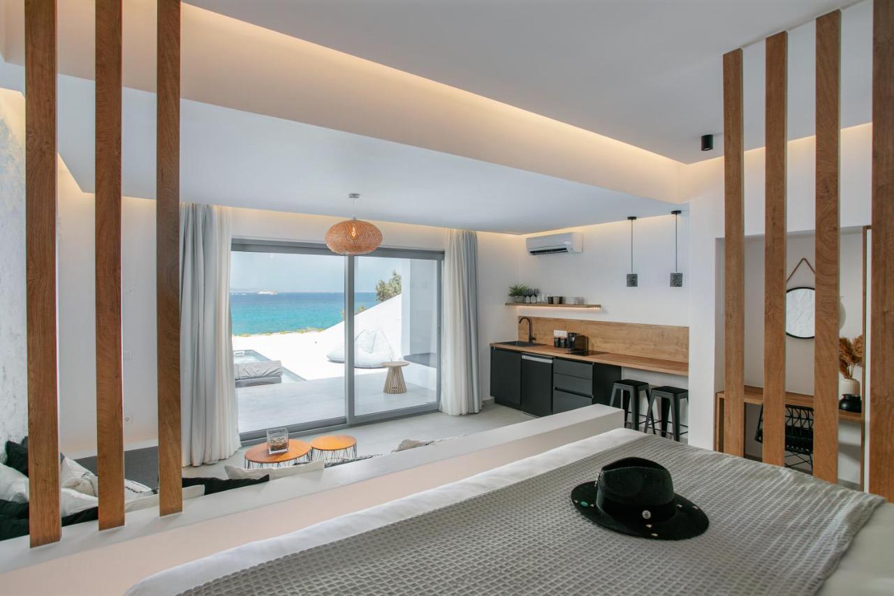 Seanfinity Beachfront Suites Mikri Vigla Buitenkant foto