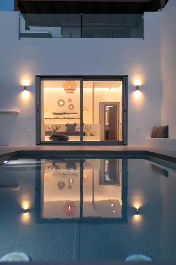 Seanfinity Beachfront Suites Mikri Vigla Buitenkant foto