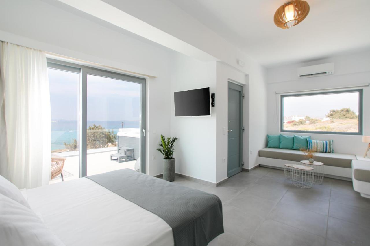 Seanfinity Beachfront Suites Mikri Vigla Buitenkant foto